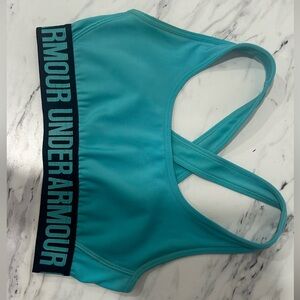 Under armour mid crossback sports bra, size xs